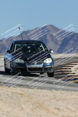 media/Jan-04-2026-SCCA SD (Sun) [[defc442887]]/4-Novice Group/Session 2 (Turn 12)/